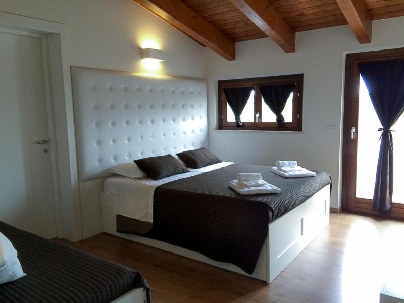 Boutique Hotel E Spa Citta Bianca Pescara Eksteriør billede