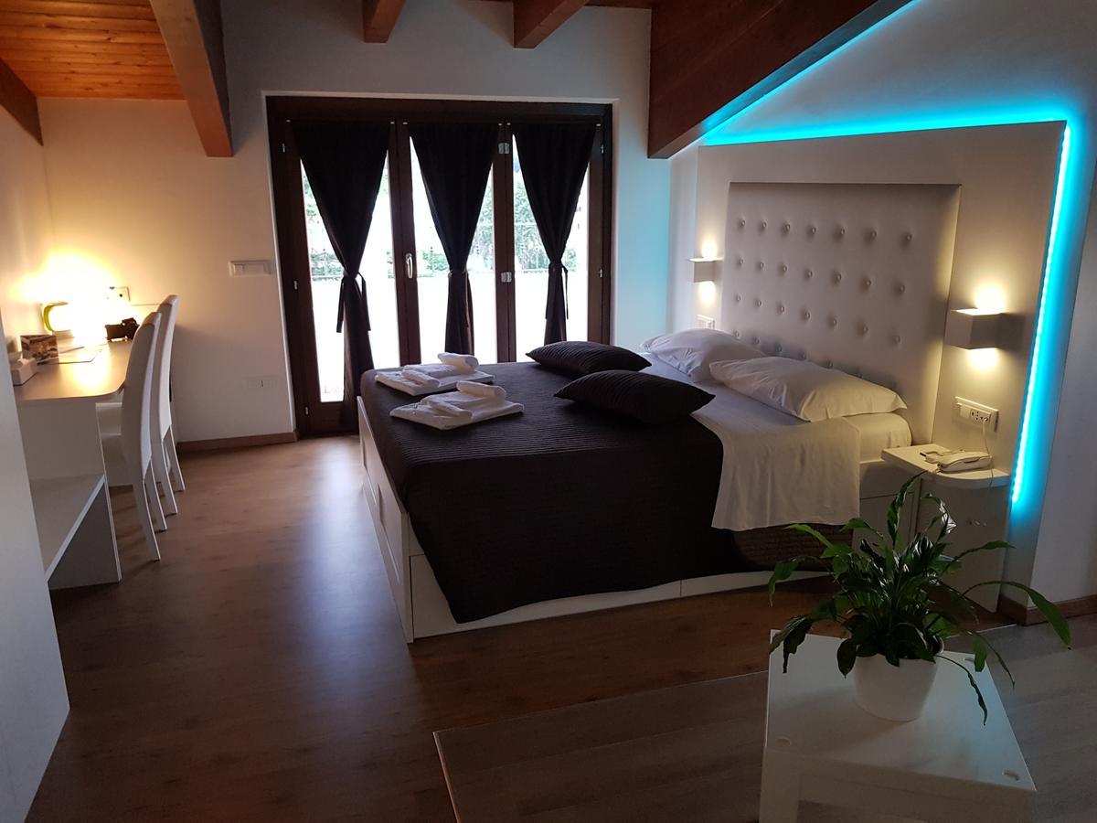Boutique Hotel E Spa Citta Bianca Pescara Eksteriør billede